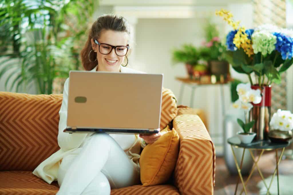 A woman working on her laptop